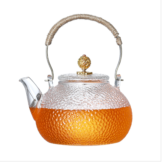 Perché la maggior parte delle pentole con manico hanno una capacità ridotta?