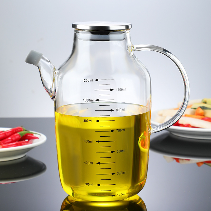 La bottiglia di olio in vetro è facile da pulire?