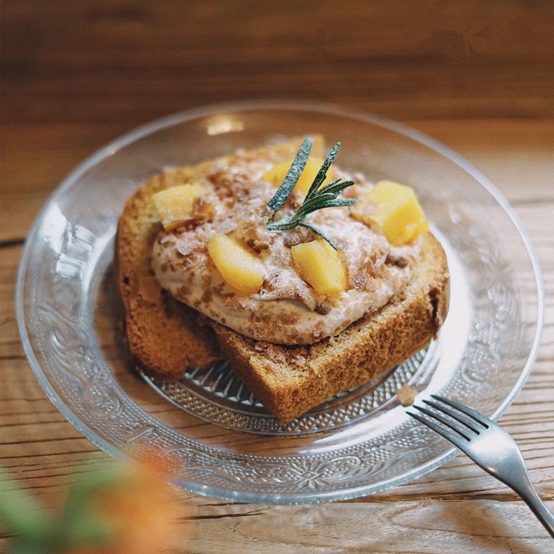 Piatto in vetro per dessert per il tè pomeridiano