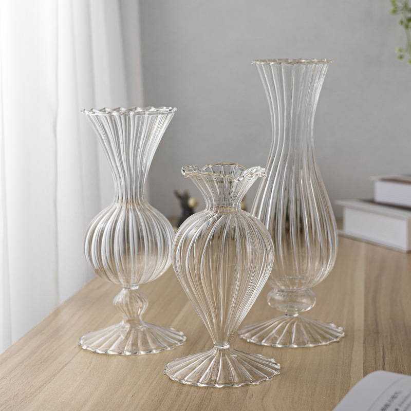 Vaso di vetro creativo europeo a strisce verticali
