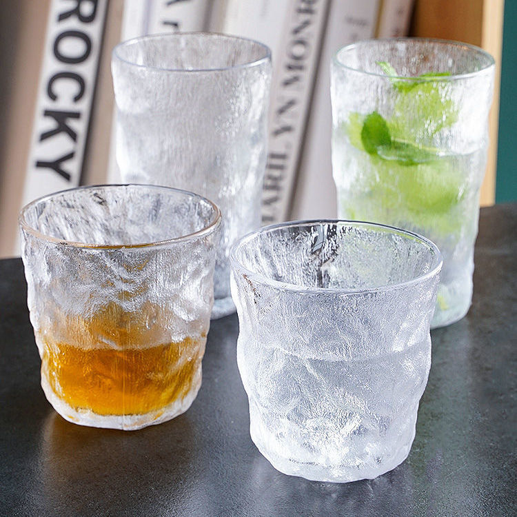 Tazza di vetro in stile giapponese, tazza per ghiacciaio per uso domestico, tazza per acqua con struttura martellata.
