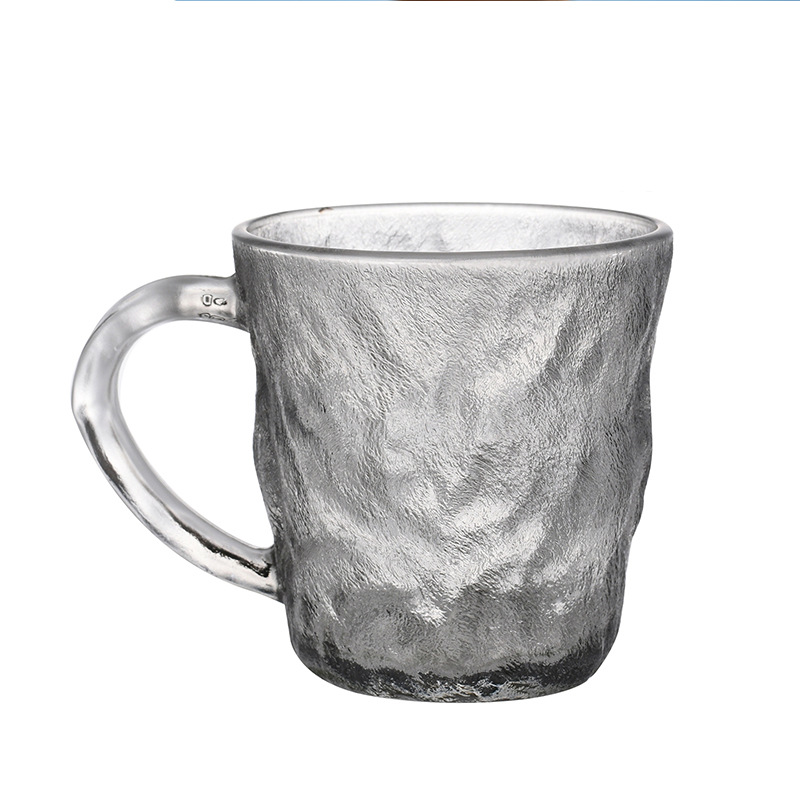 Tazza in vetro stile ghiacciaio moderna e minimalista con manico