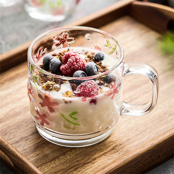 Tazza da latte in vetro goffrato stampato